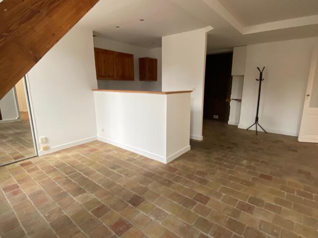 Location Appartement 3 pièces 70m² LYON 7ème