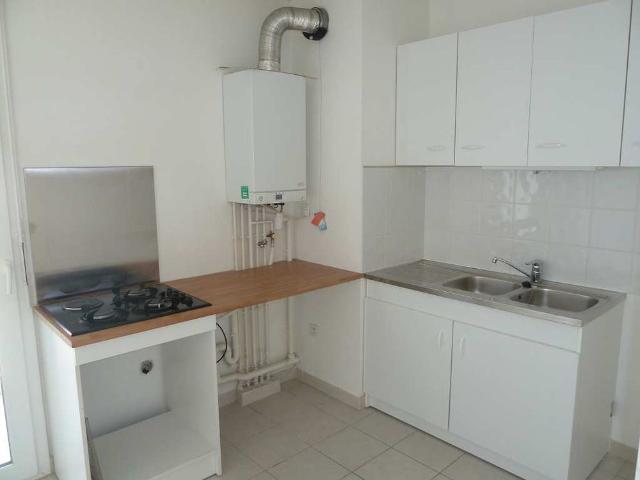 Location Appartement 3 pièces 70m² MONTPELLIER 34080
