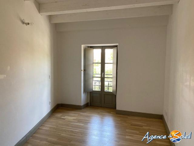 Location Appartement 3 pièces 70m² NARBONNE 11100