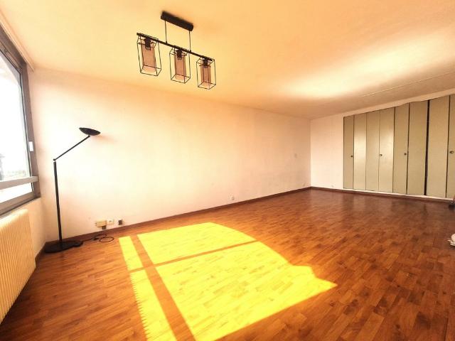 Location Appartement 3 pièces 70m² ROUBAIX 59100