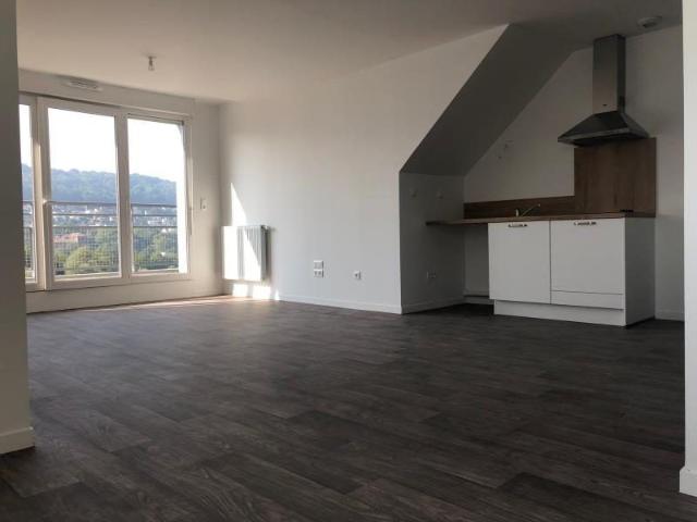 Location Appartement 3 pièces 70m² ROUEN 76000