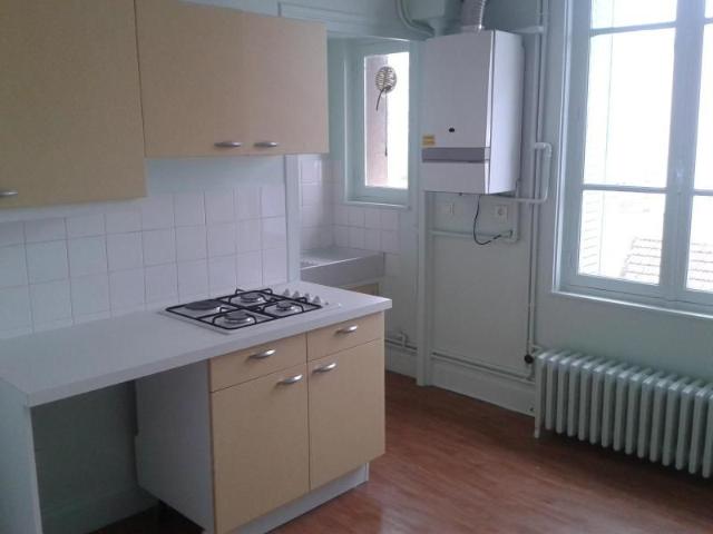 Location Appartement 3 pièces 70m² VICHY 03200