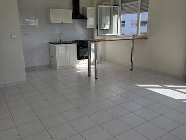 Location Appartement 3 pièces 71.55 m2 Saint Quentin