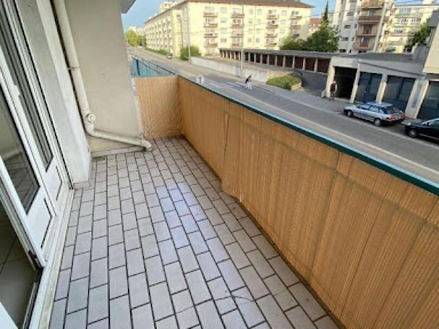 Location Appartement 3 pièces 71.55 m2 Strasbourg