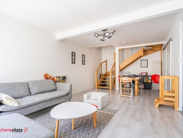 Location Appartement 3 pièces 71.9 m2 Bordeaux
