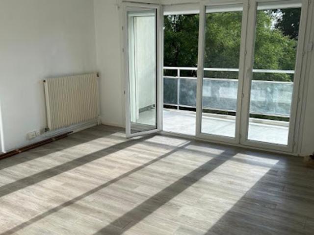 Location Appartement 3 pièces 71.32 m2 Pessac