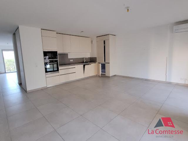 Location Appartement 3 pièces 71 m2 Aix en Provence