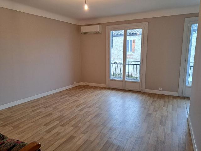 Location Appartement 3 pièces 71m²