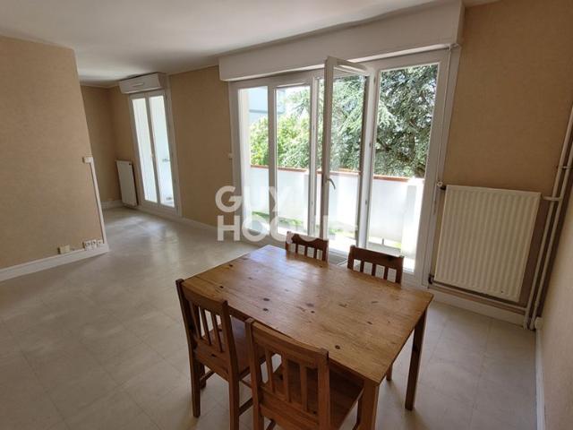 Location Appartement 3 pièces 71m²