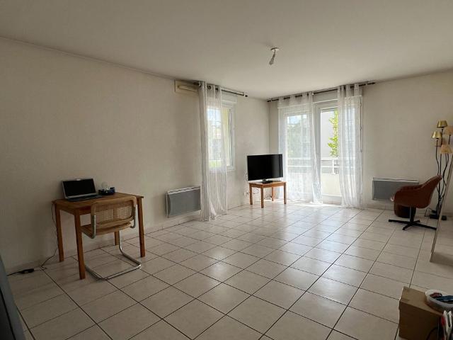 Location Appartement 3 pièces 71m²