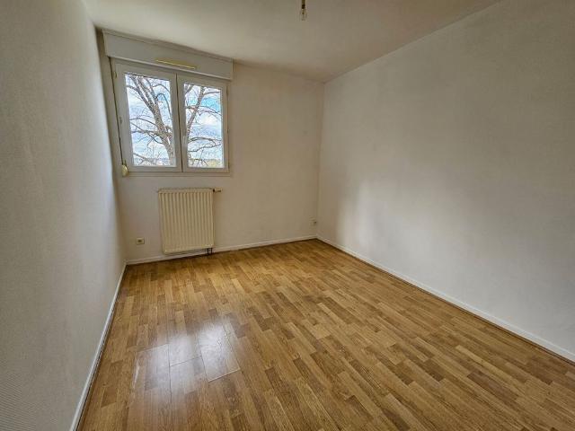 Location Appartement 3 pièces 71m² BESANCON 25000