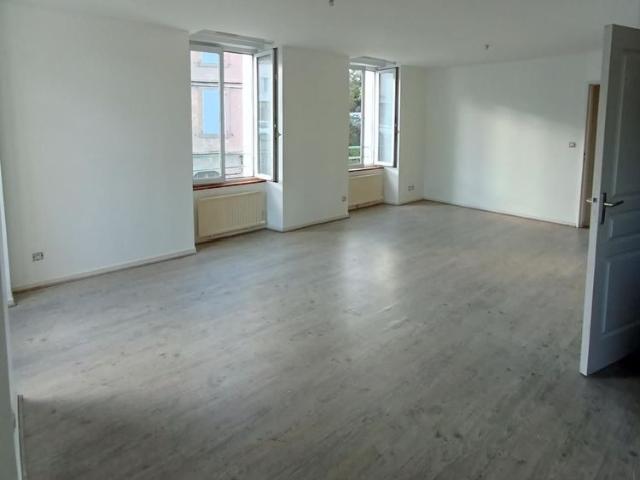 Location Appartement 3 pièces 71m² GRAULHET 81300