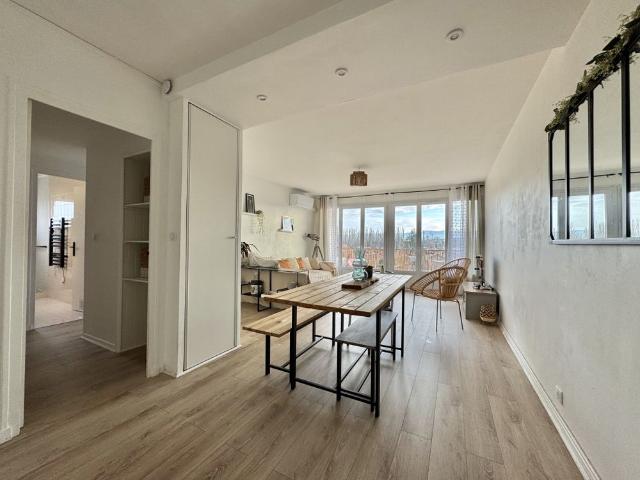 Location Appartement 3 pièces 71m² GUILHERAND GRANGES 07500
