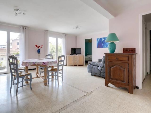Location Appartement 3 pièces 71m² LA CIOTAT 13600