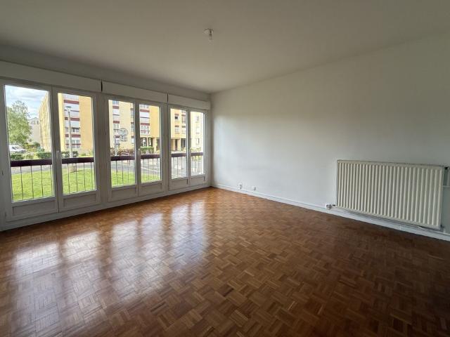 Location Appartement 3 pièces 71m² LE MANS 72000