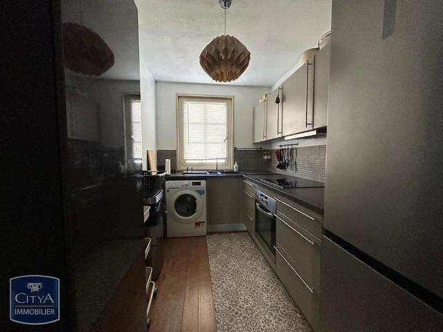 Location Appartement 3 pièces 71m² MONTPELLIER 34000