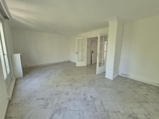 Location Appartement 3 pièces 71m² VALENCIENNES 59300