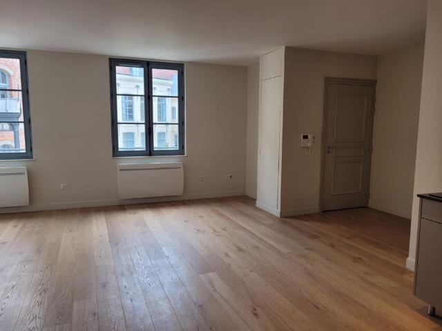 Location Appartement 3 pièces 71m² VALENCIENNES 59300