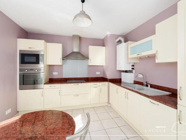 Location Appartement 3 pièces 71m² VICHY 03200