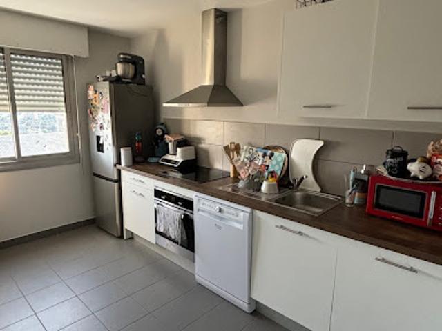 Location Appartement 3 pièces 72.61 m2 Rodez