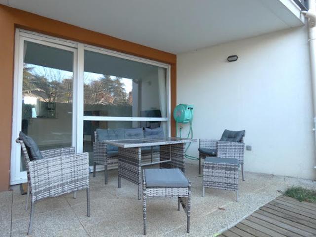 Location Appartement 3 pièces 72.6 m2 Pierre benite