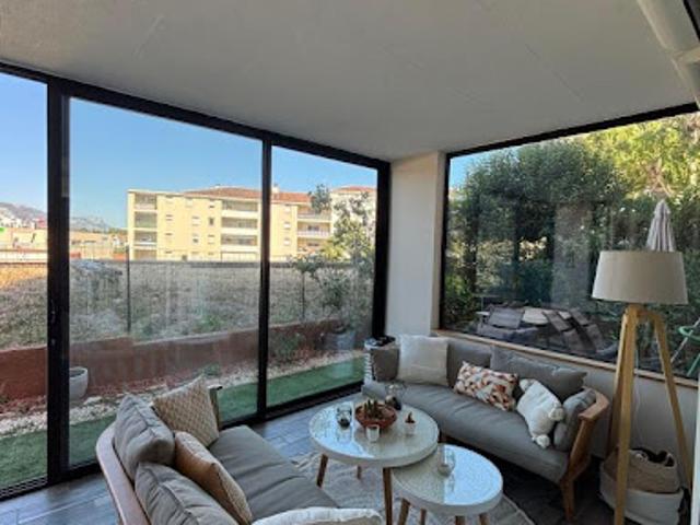 Location Appartement 3 pièces 72 m2 La Seyne sur Mer