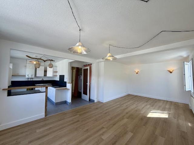 Location Appartement 3 pièces 72 m2 Saint Etienne