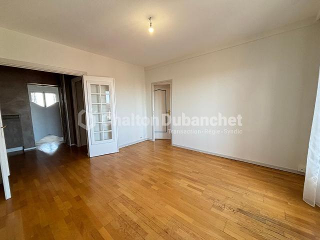 Location Appartement 3 pièces 72m²