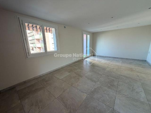 Location Appartement 3 pièces 72m²