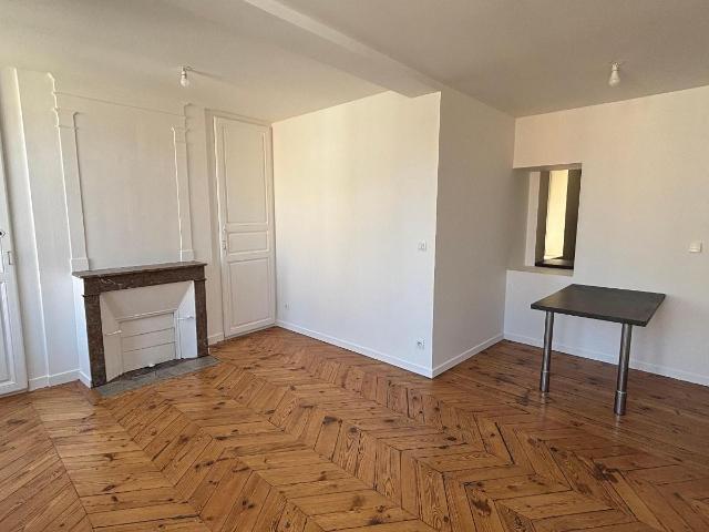 Location Appartement 3 pièces 72m² CLERMONT FERRAND 63000