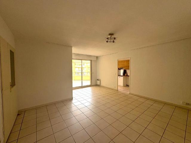 Location Appartement 3 pièces 72m² AIX EN PROVENCE 13100