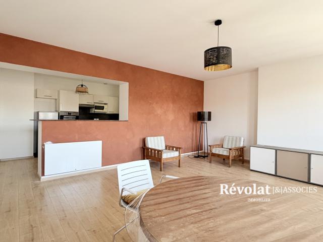 Location Appartement 3 pièces 72m² BORDEAUX 33000