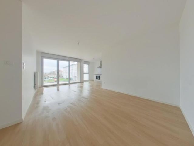 Location Appartement 3 pièces 72m² BUXEROLLES 86180
