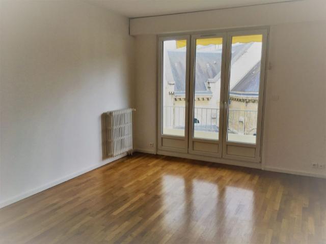 Location Appartement 3 pièces 72m² DIJON 21000