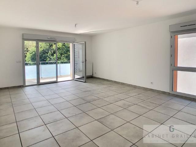 Location Appartement 3 pièces 72m² LA MOTTE SERVOLEX 73290