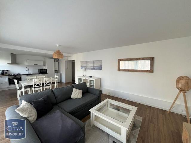 Location Appartement 3 pièces 72m² LA ROCHELLE 17000