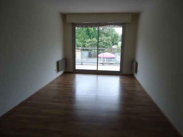 Location Appartement 3 pièces 72m² NEVERS 58000