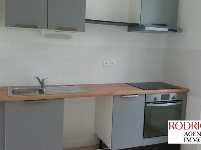Location Appartement 3 pièces 72m² POITIERS 86000