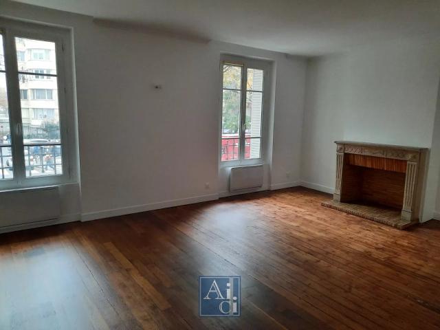 Location Appartement 3 pièces 72m² PARIS 16ème