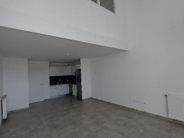 Location Appartement 3 pièces 72m² TOULOUSE 31400