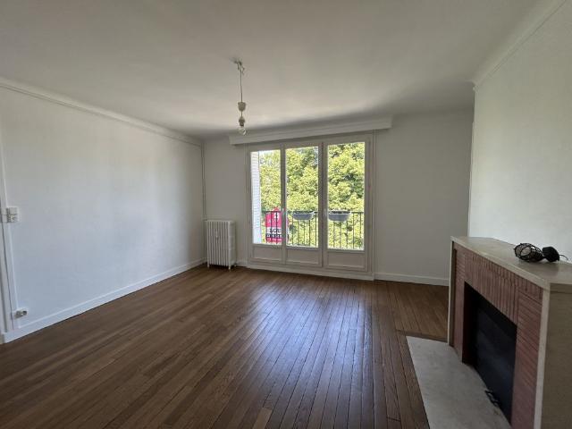 Location Appartement 3 pièces 72m² TROYES 10000