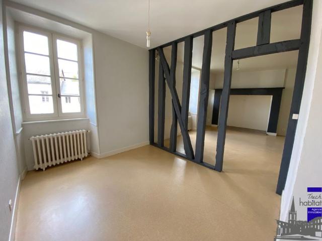 Location Appartement 3 pièces 72m² TULLE 19000