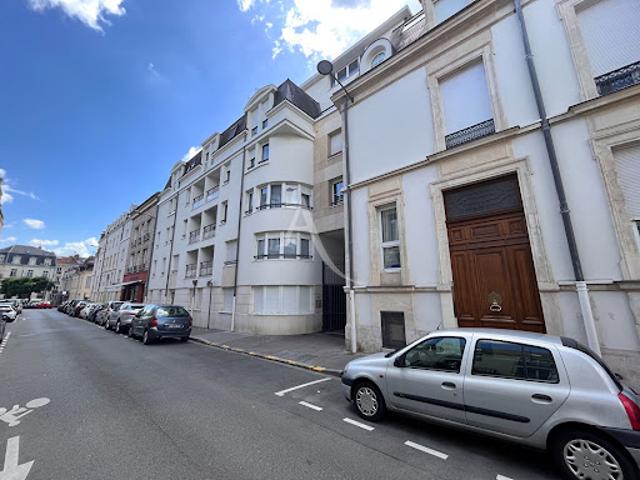Location Appartement 3 pièces 77.43 m2 Reims