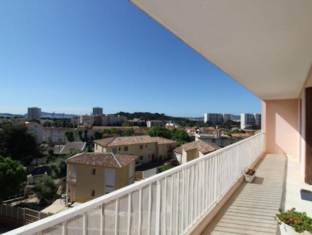 Location Appartement 3 pièces 77 m2 Toulon