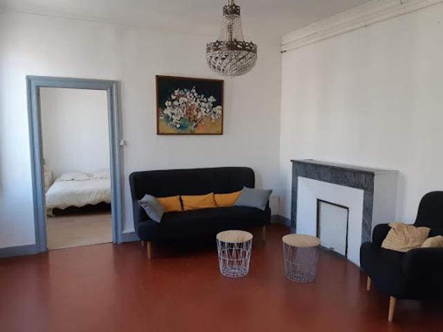 Location Appartement 3 pièces 77 m2 Nimes