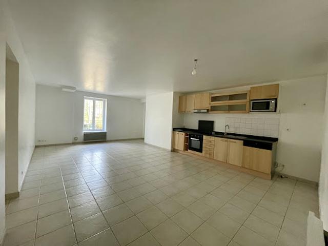 Location Appartement 3 pièces 77 m2 Senlis