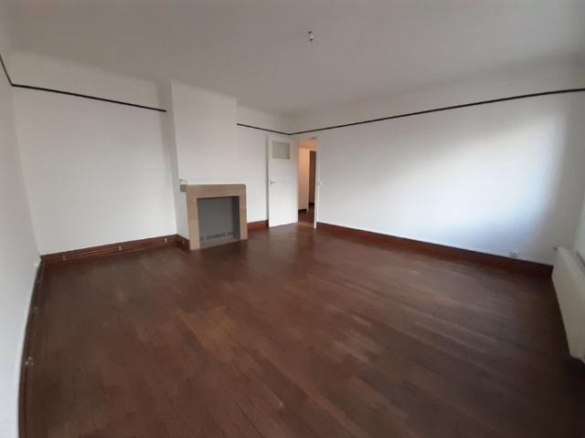 Location Appartement 3 pièces 77m²