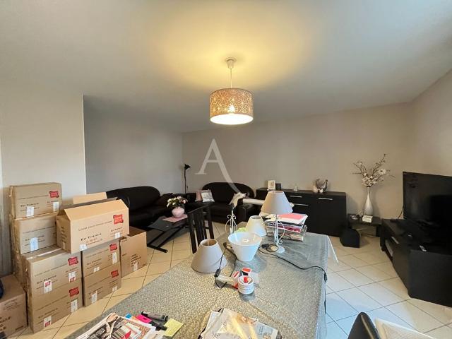 Location Appartement 3 pièces 77m²