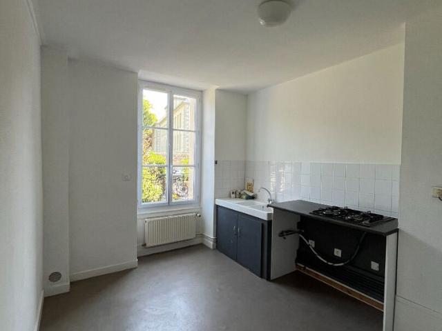 Location Appartement 3 pièces 77m²