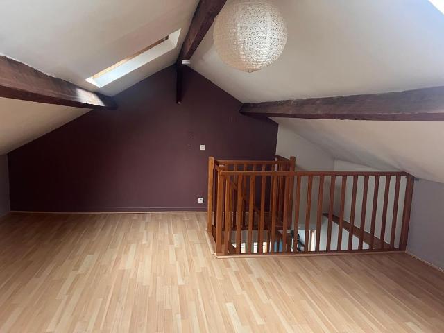 Location Appartement 3 pièces 77m² ANGERVILLE 91670